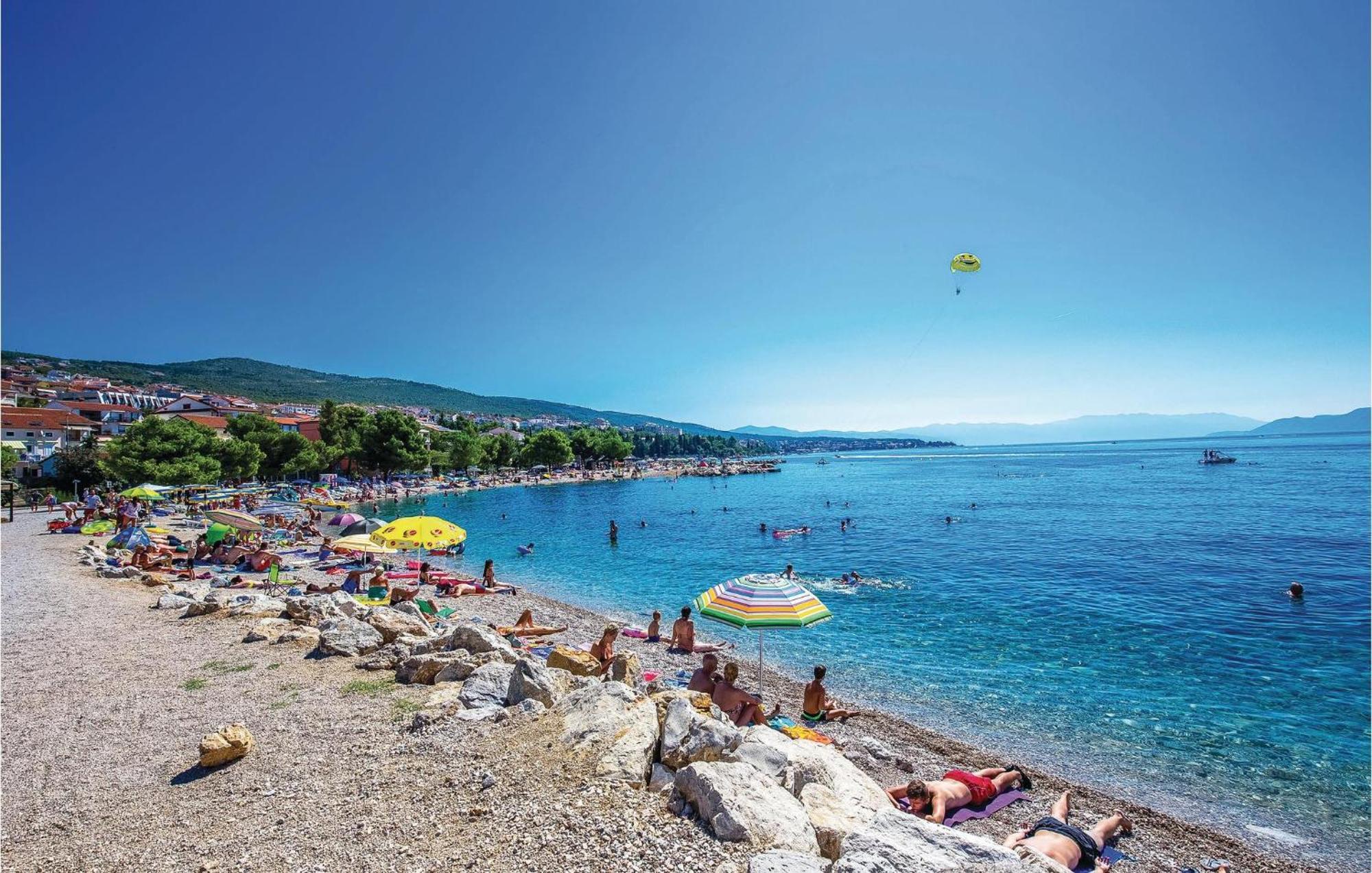1 Bedroom Cozy Apartment In Crikvenica Exterior photo